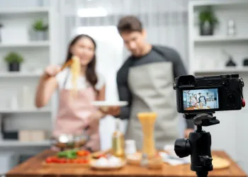 Ünlü Influencer Çiftler: Instagram’da Çok Takipçili Çiftler