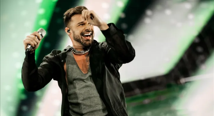 Ricky Martin ve Türk Fenomenin Mesajları İfşa Oldu!
