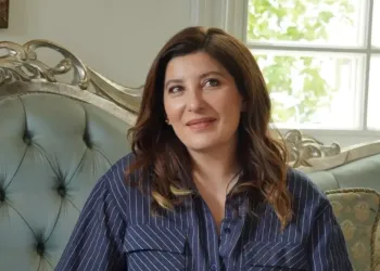 İstanbul Bebek’te Korkutan Yangın! Şebnem Bozoklu’nun Evi de Alevlerle Sarsıldı