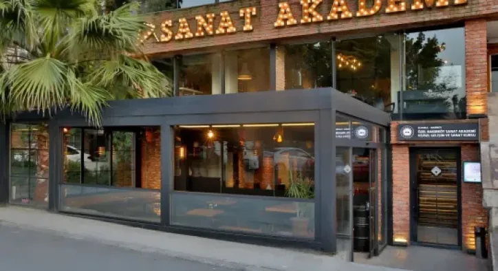 Ünlülerin Çocukları Sanat Akademi’de!