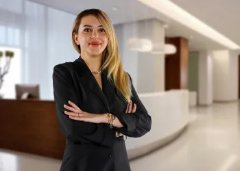 Ünlülerin Ruh Sağlığına Dokunan İsim: Begüm Yemişçi