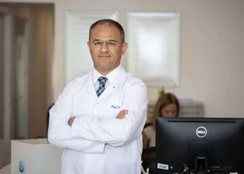 Ünlülerin Güvendiği Üroloji Uzmanı: Prof. Dr. Sinan Ekici