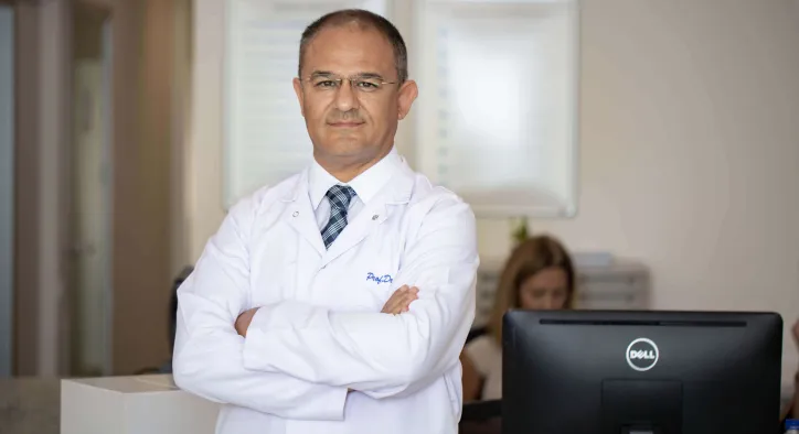 Ünlülerin Güvendiği Üroloji Uzmanı: Prof. Dr. Sinan Ekici